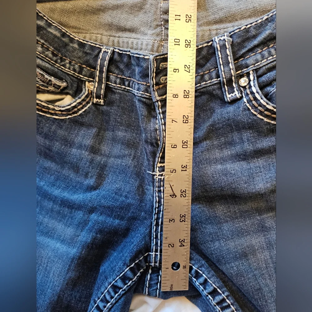 Vigoss Women's Denim with Silver Accents - Picture 4 of 13